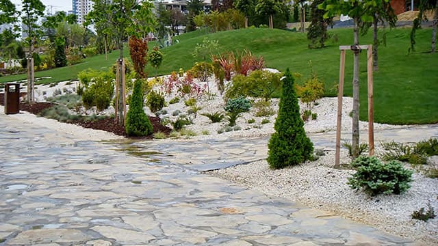 YAŞAM VADİSİ - PEYZAJ İMALATLARI - BEYLİKDÜZÜ