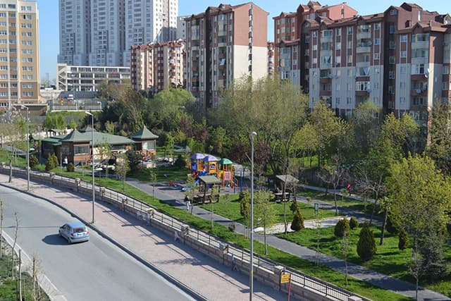 ATATÜRK YÜRÜYÜŞ PARKI - ESENYURT