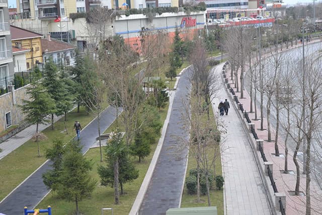 ATATÜRK YÜRÜYÜŞ PARKI - ESENYURT